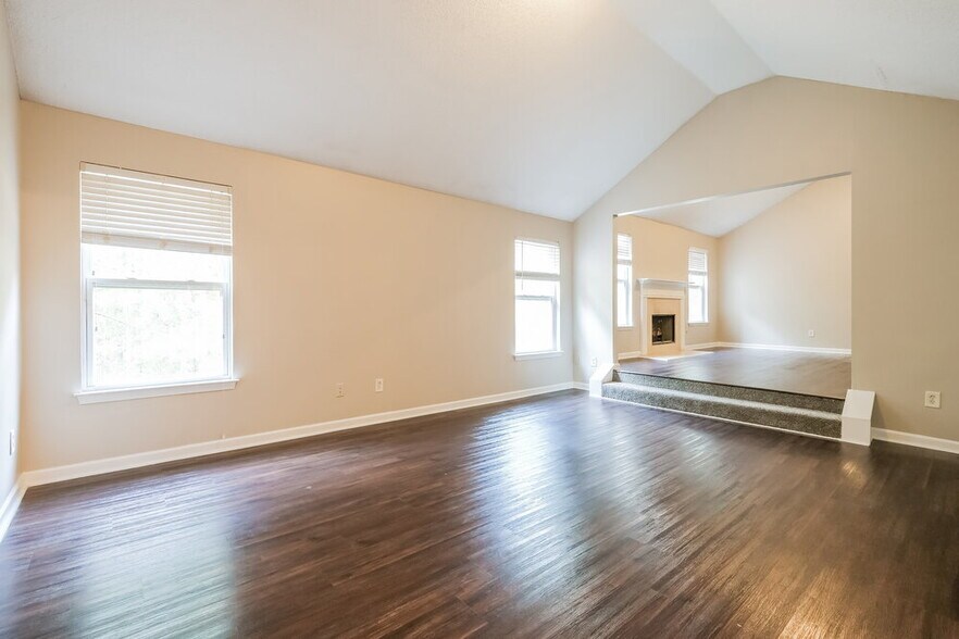 Building Photo - 4246 Arnolds Mill Overpass