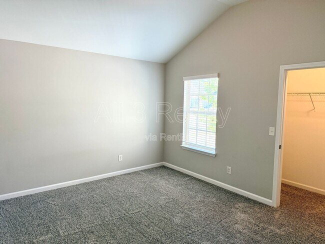 Building Photo - 7766 Flyaway Rd