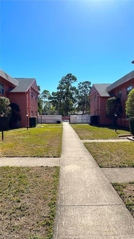 Building Photo - 257 SW Lincoln Cir N