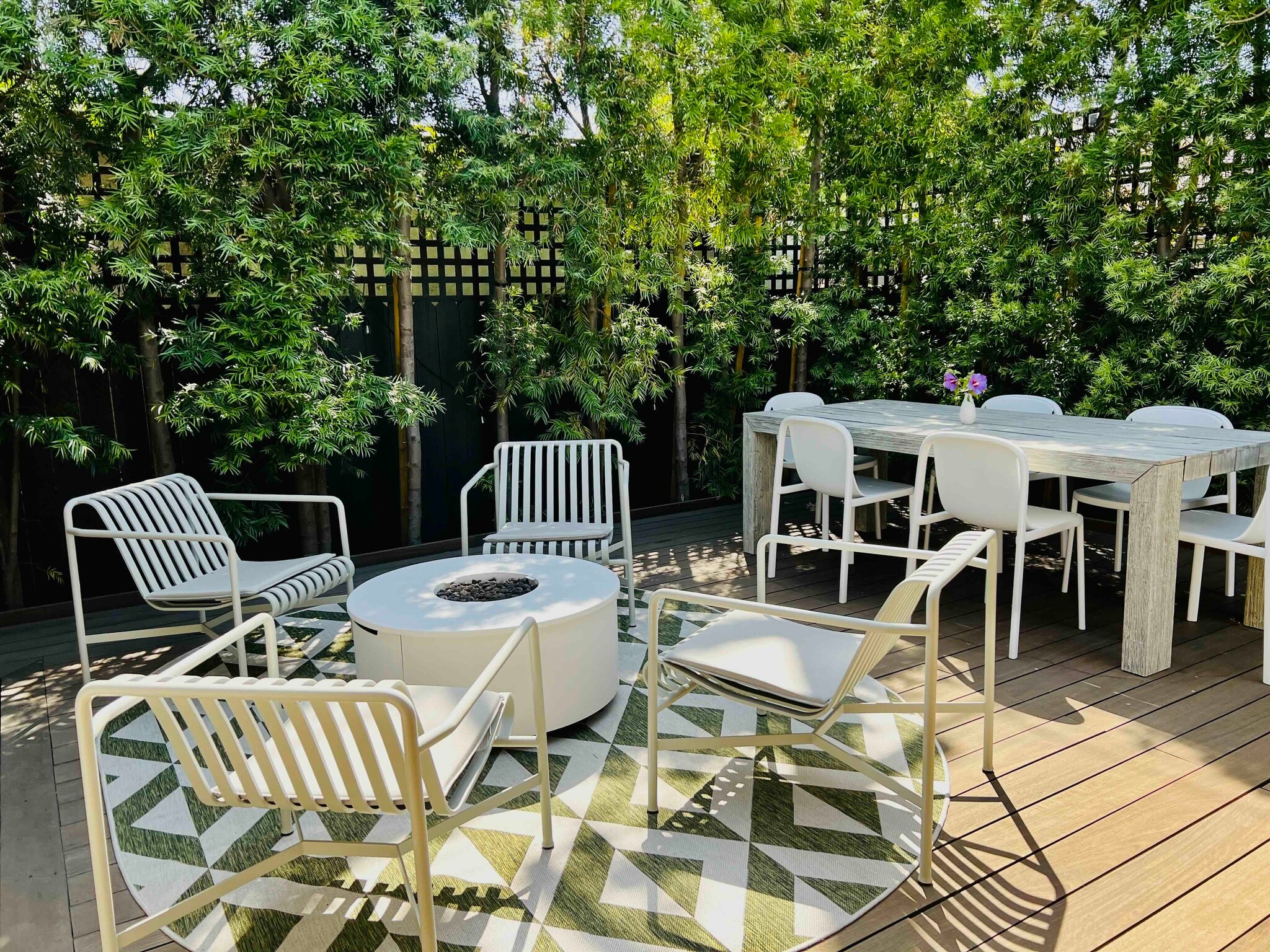 Building Photo - 3365 Tyburn St