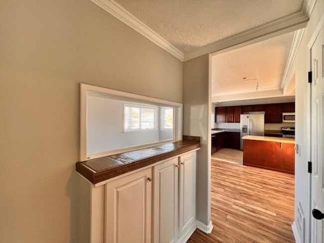 Building Photo - Nice North Bend Home!
