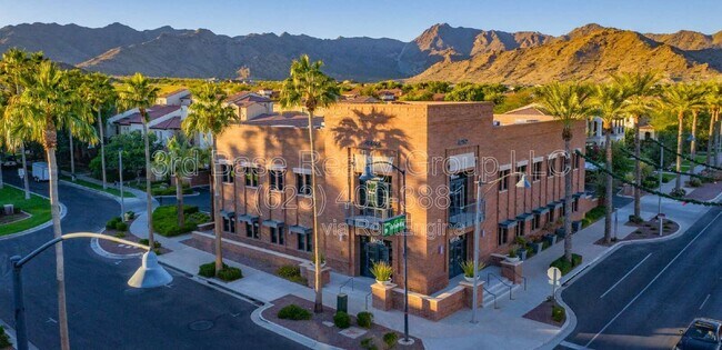 Building Photo - 20465 W Ridge Rd