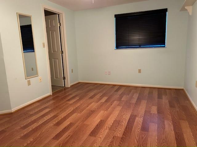 Building Photo - 38651 Tarr Dr