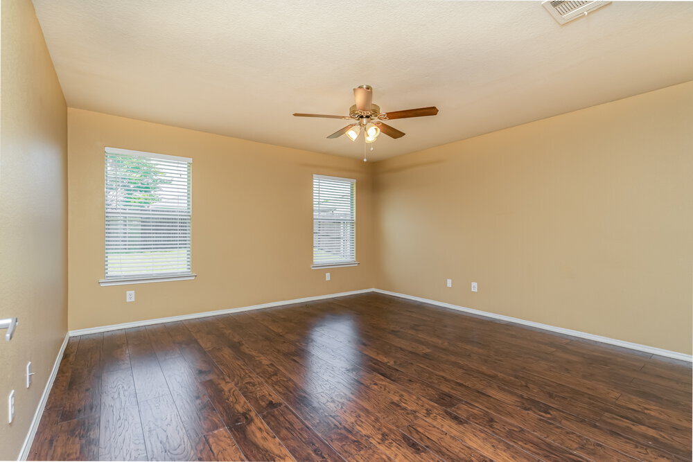 Building Photo - 2015 Woodhurst Trail