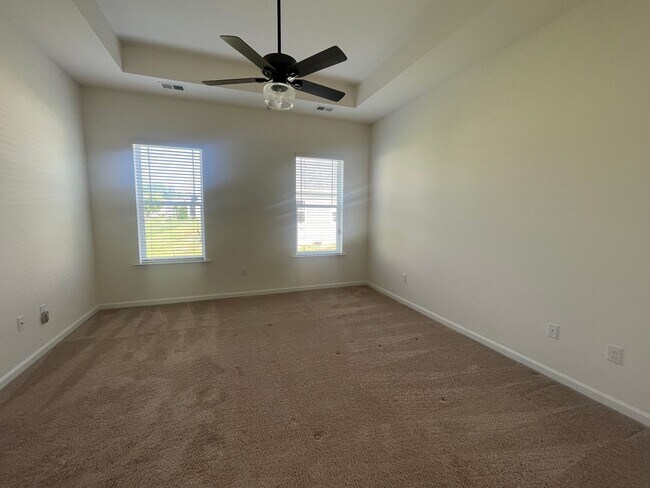 Building Photo - 29662 Riverstone Dr