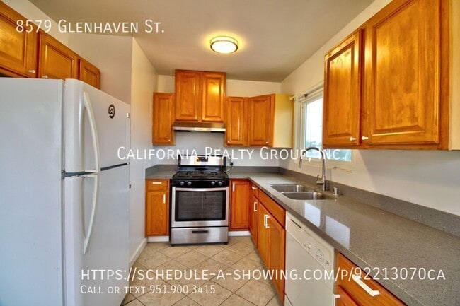 Building Photo - 8579 Glenhaven St