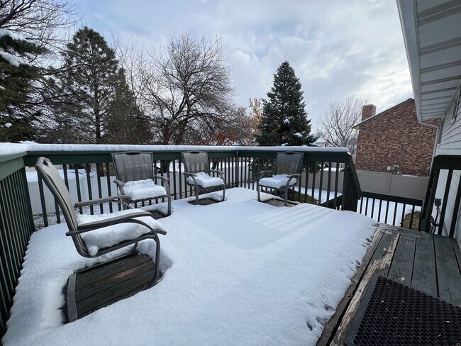 Building Photo - 5658 South Village Circle