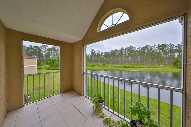 Building Photo - 9481 Highland Oak Dr