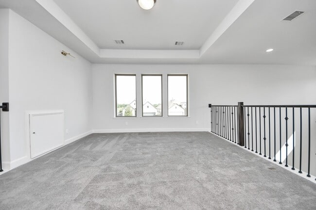 Building Photo - 11430 Bush Clover Dr