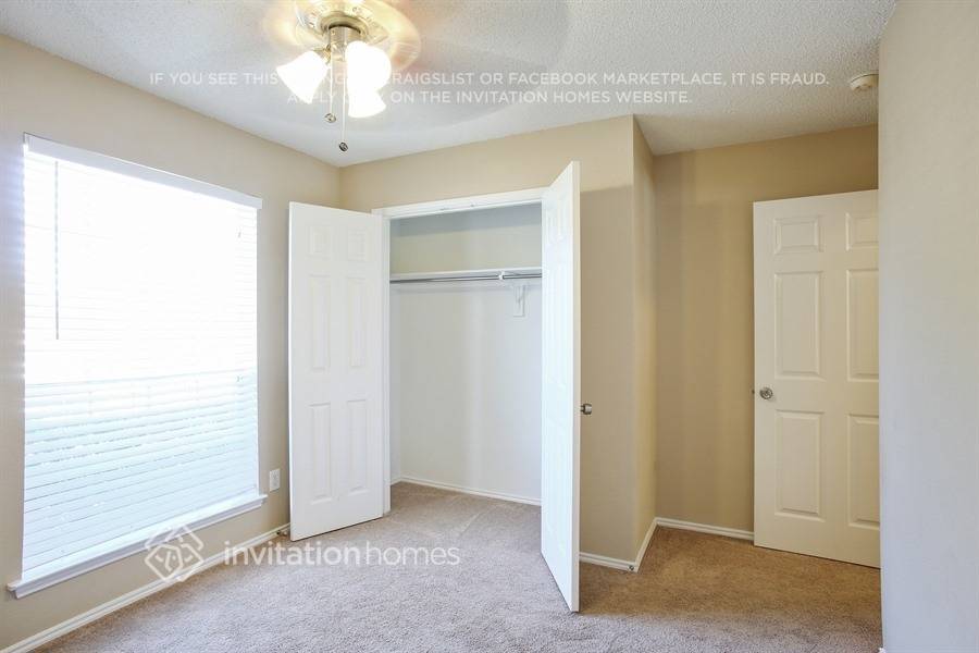 Building Photo - 614 St Eric Dr