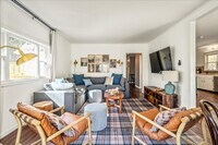 Building Photo - 117 Pond Rd