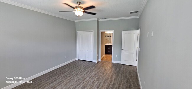 Building Photo - New 3/2/2.5 Home with Upgrades