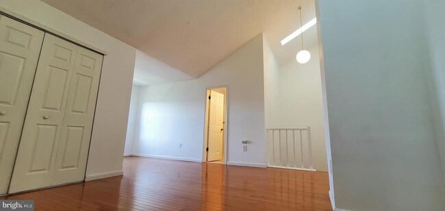 Building Photo - 95 O'Neill Ct