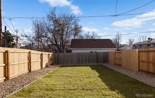 Building Photo - 4660 W 9th Ave