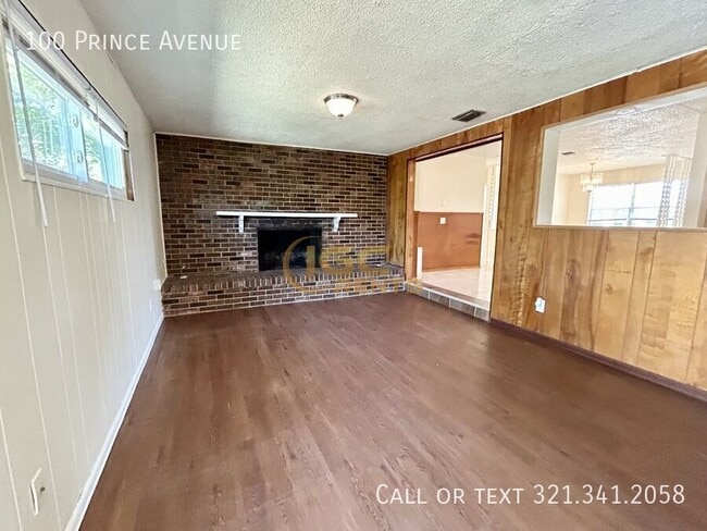 Building Photo - 100 Prince Ave