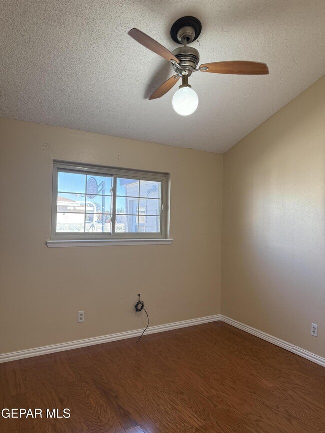 Building Photo - 3245 Nederland Ln