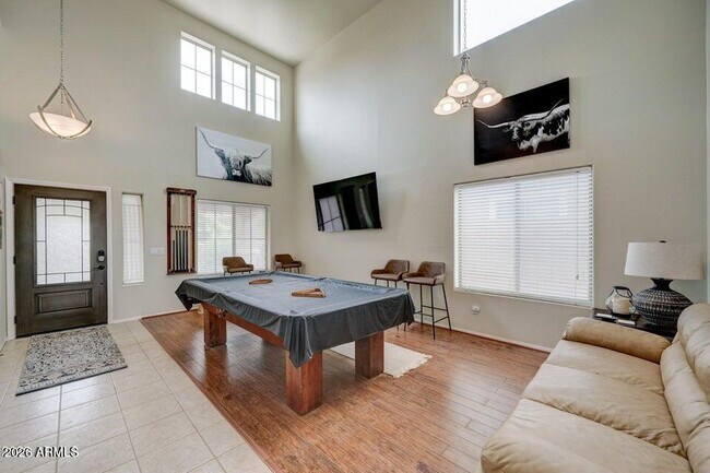 Building Photo - 29293 N Yellow Bee Dr