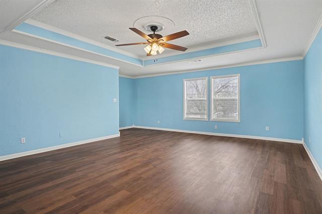 Building Photo - 5421 Buchanan St