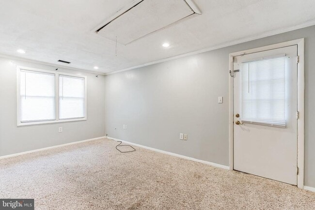 Building Photo - 2530 Vivaldi Ln