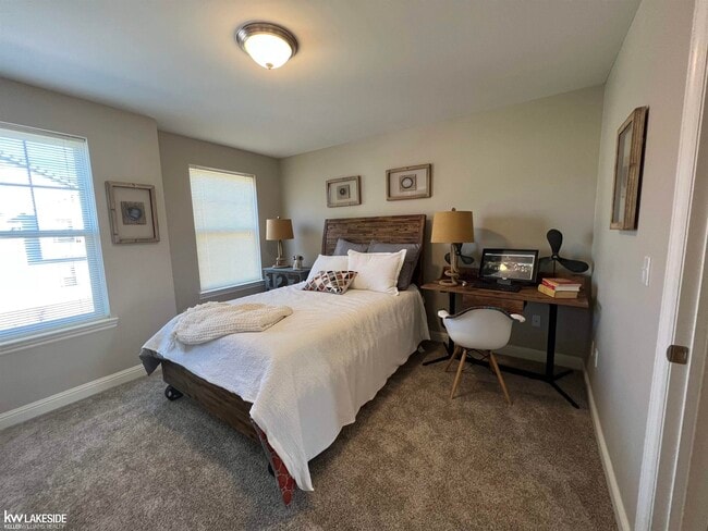 Building Photo - 11637 Squiers Blvd