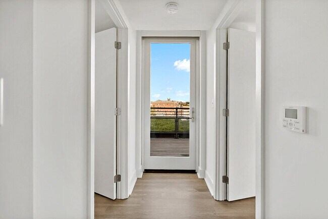 Building Photo - 2000 P St NW