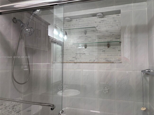 Building Photo - 29523 SW 144th Ct