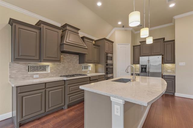 Building Photo - 351 Long Meadow Way