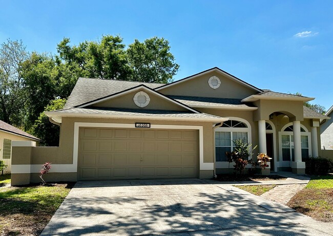 Building Photo - UCF AREA