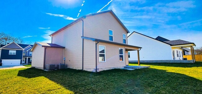 Building Photo - 186 Monaghan Dr