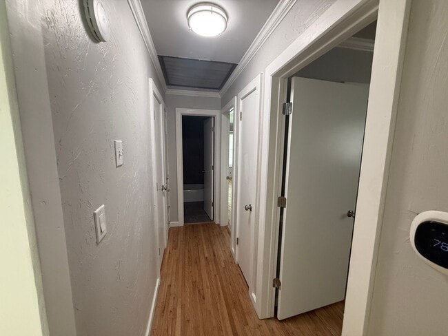 Building Photo - Broken Arrow Fully Remodeled Dream Home 3 Bedroom