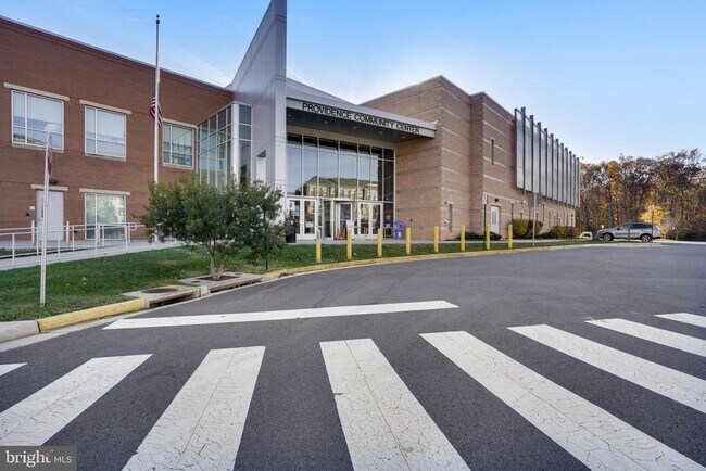 Building Photo - 2931 Deer Hollow Way