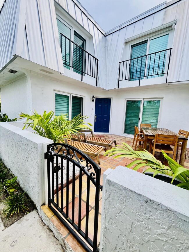 Building Photo - 106 Linda Ln