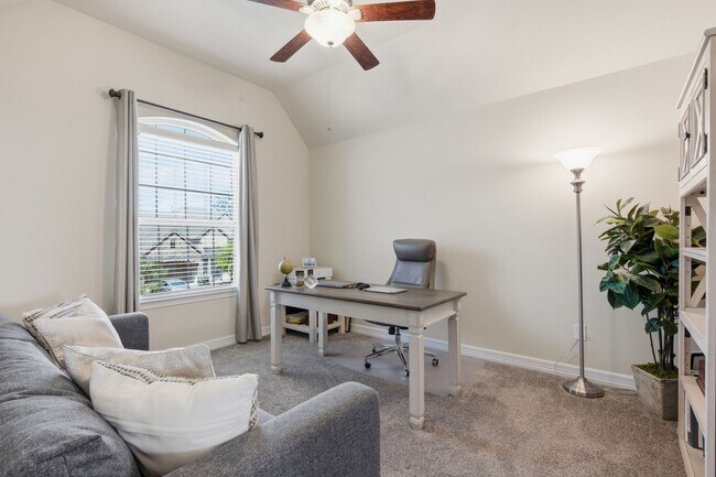 Building Photo - 24534 Jenns Creek Ct