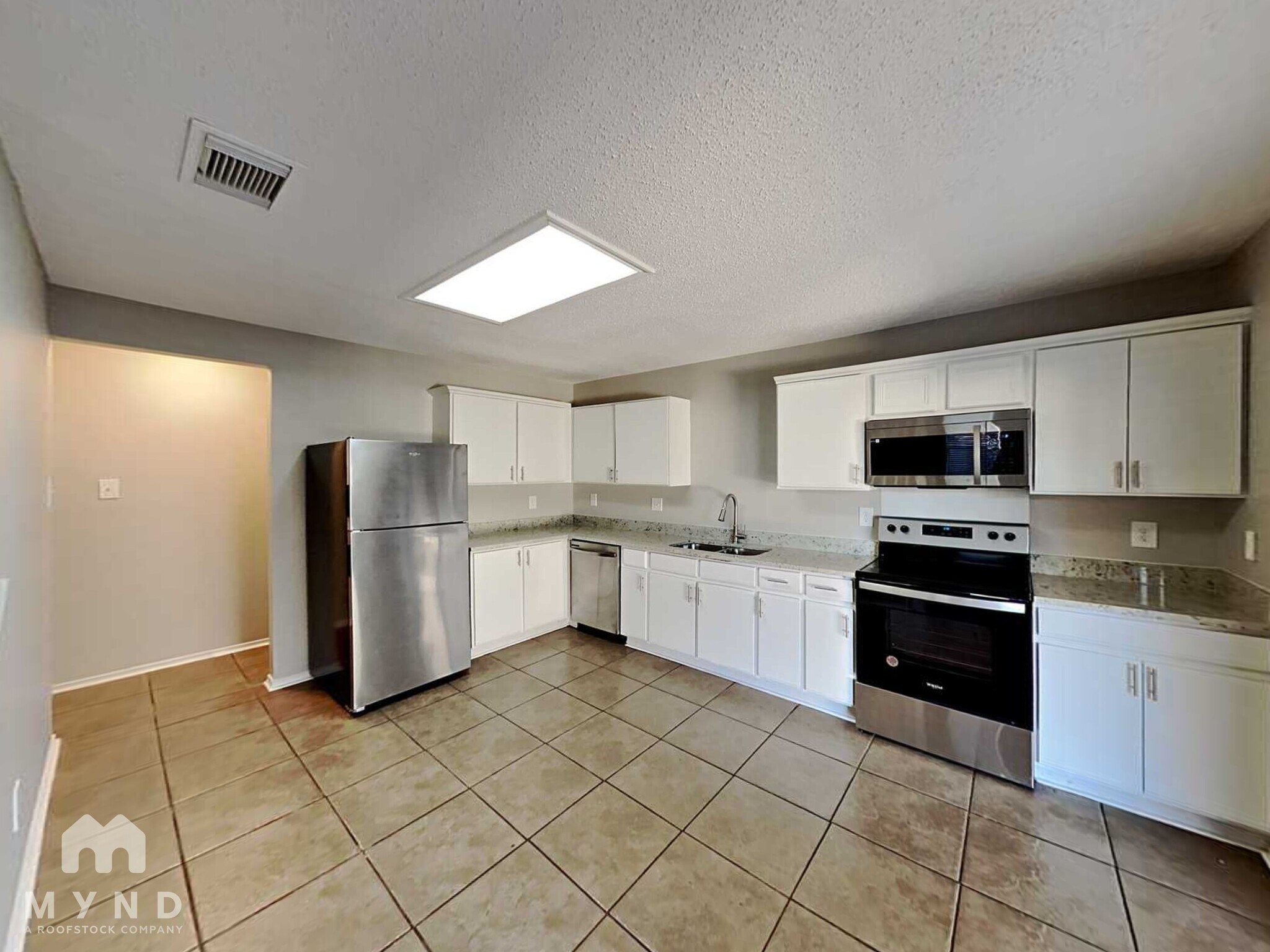 Building Photo - 9703 Cameron Creek