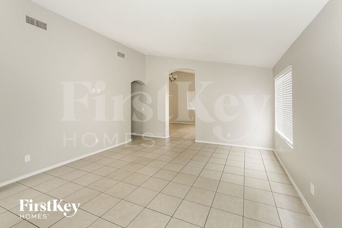 Building Photo - 7623 W Nicolet Ave