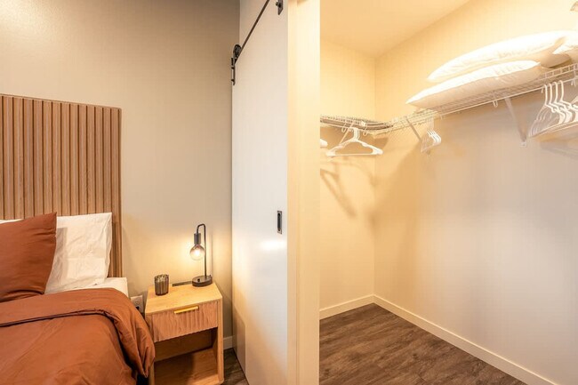 Building Photo - 111 S Adams St