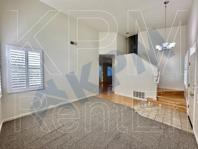 Building Photo - 3059 Carousel Cir