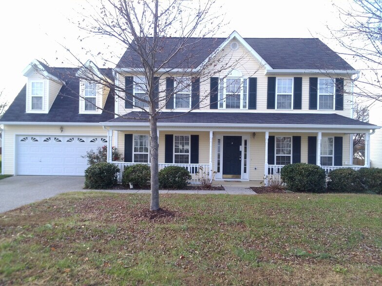 Primary Photo - 1038 Vanguard Dr