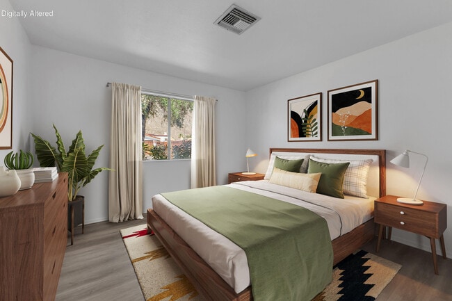 Building Photo - 53780 Avenida Diaz