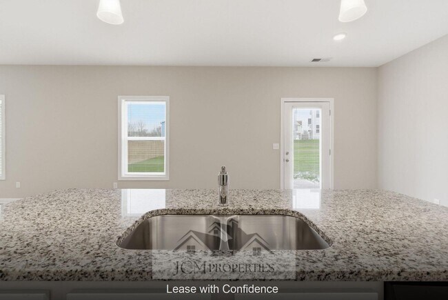 Building Photo - 108 Cammy Ct