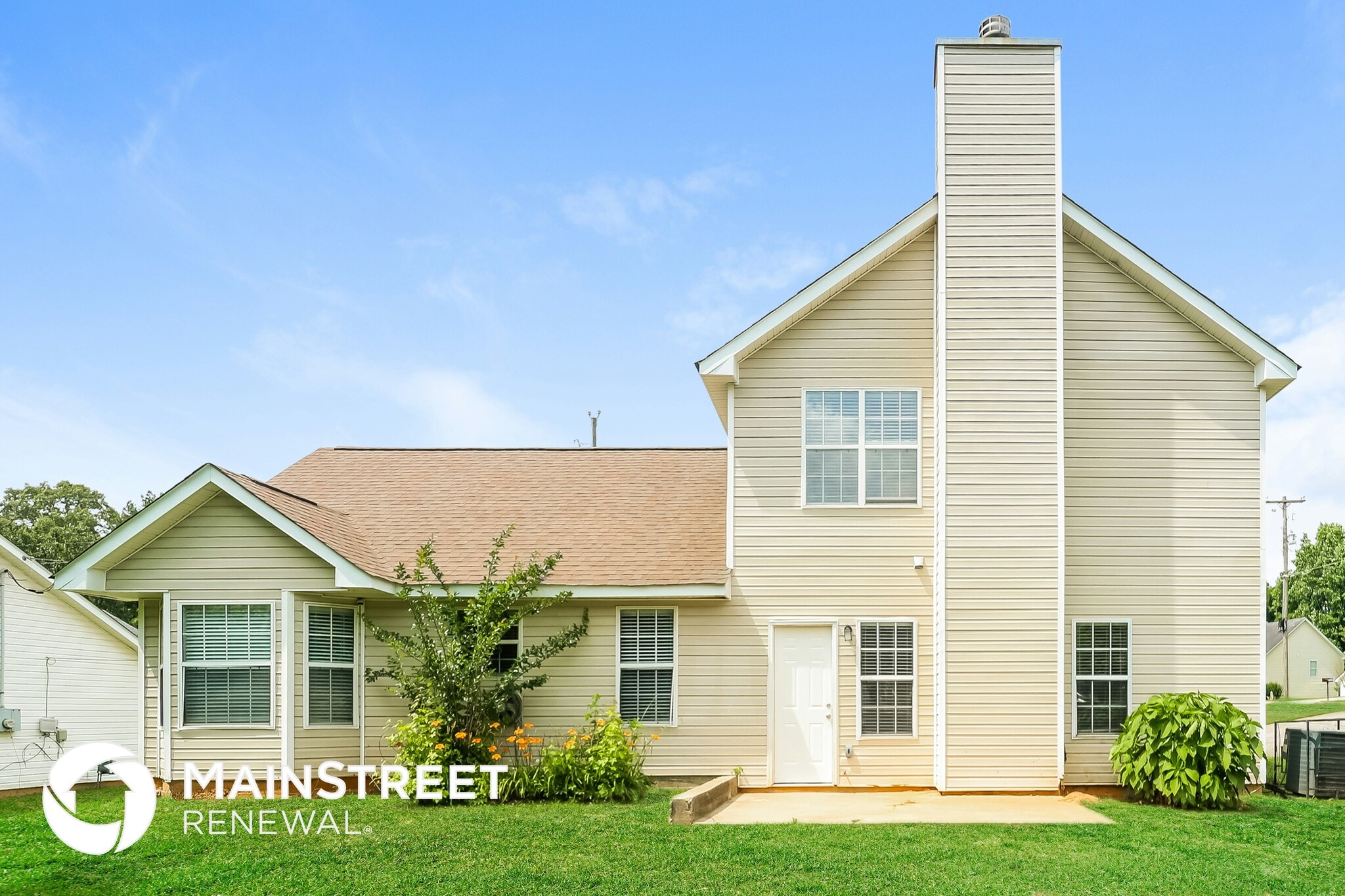 Building Photo - 200 Teak Ln