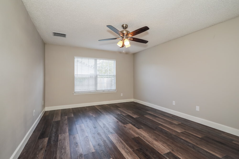 Building Photo - 1641 Sugarpine Drive