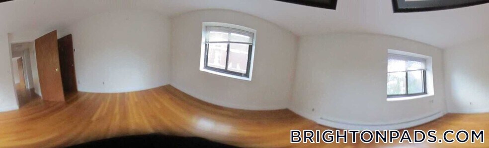 Building Photo - 36 Dighton St