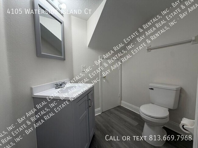 Building Photo - 4105 Waterside Island Ct