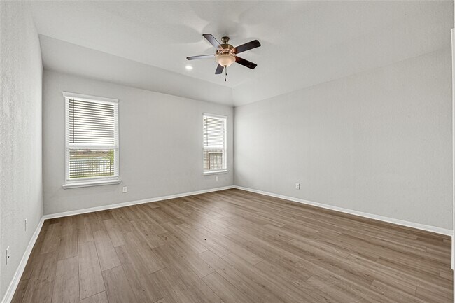 Building Photo - 4619 Grigio Pines Dr