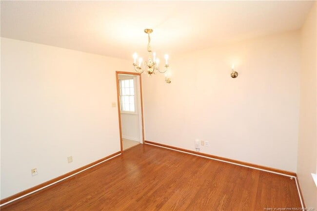 Building Photo - 116 Shirley Dr