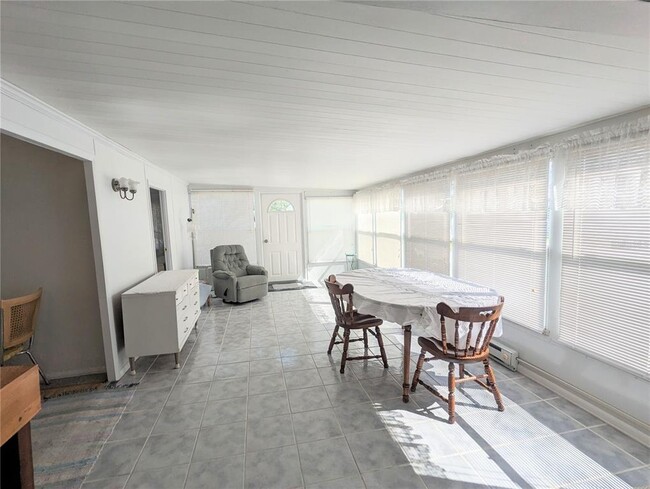 Building Photo - 1702 Olympia Fields St