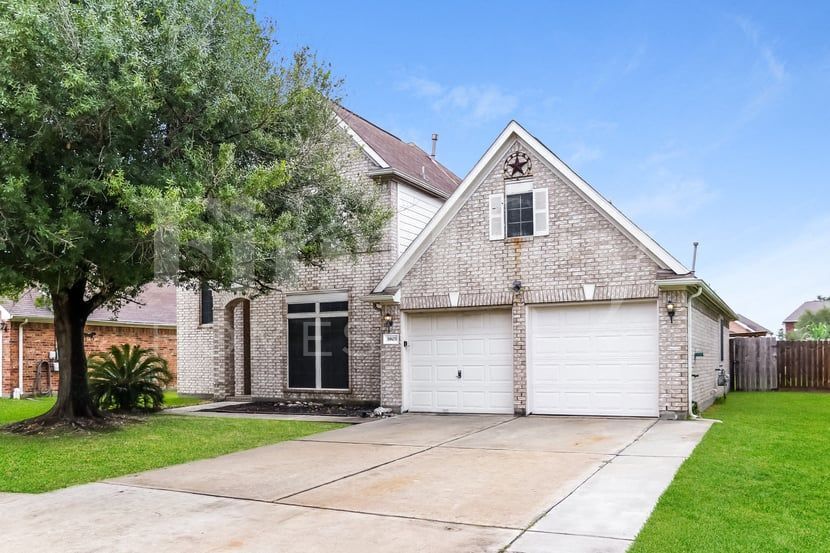 Building Photo - 3803 Oakwilde Cir