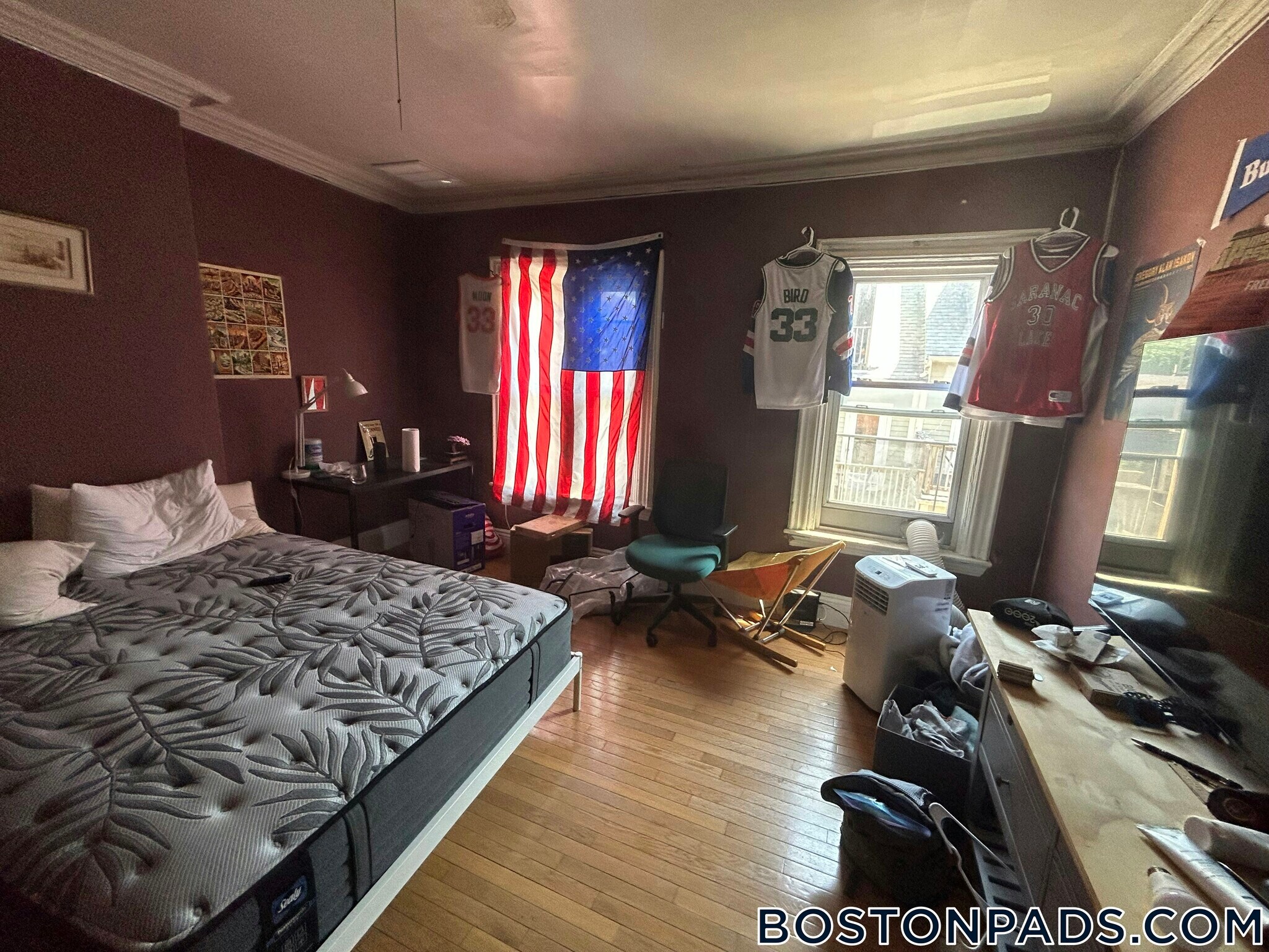 Building Photo - 6 Sewall St