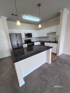 Building Photo - 25 Adams Ave